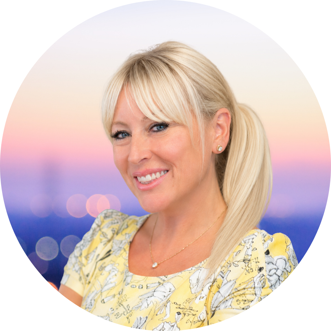 Joanne Stephenson- Email Signature Headshot