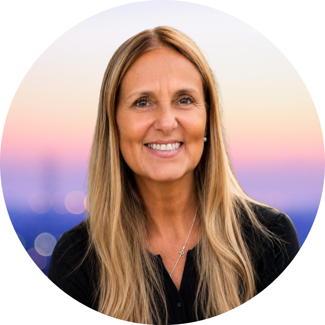 Monica Lico - Email Signature Headshot
