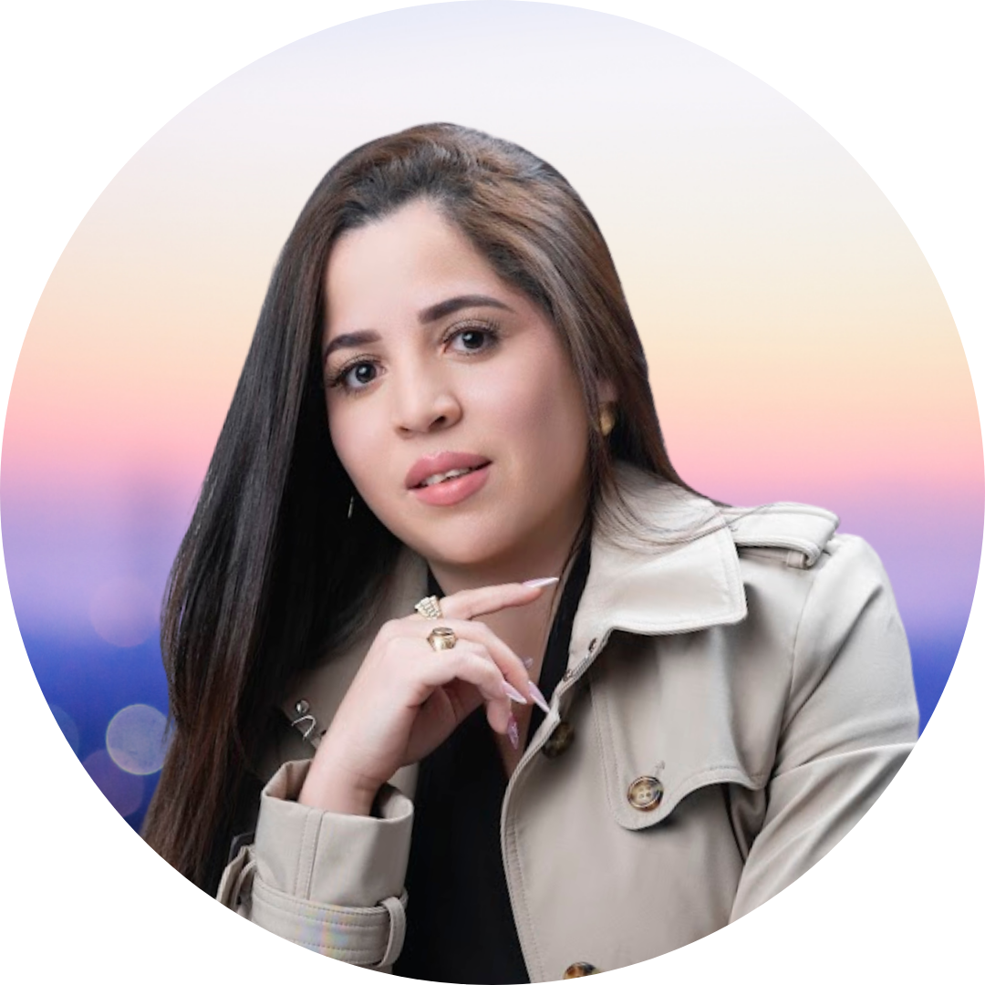 Madelin Lopez - Email Signature Headshot