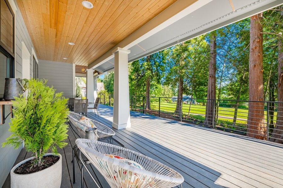 exterior photographs of a rich and luxurious craftsman home