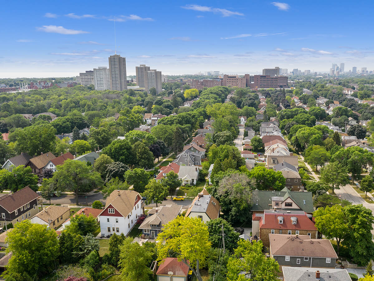 Aerial-view-of-Shorewood-Wisconsin