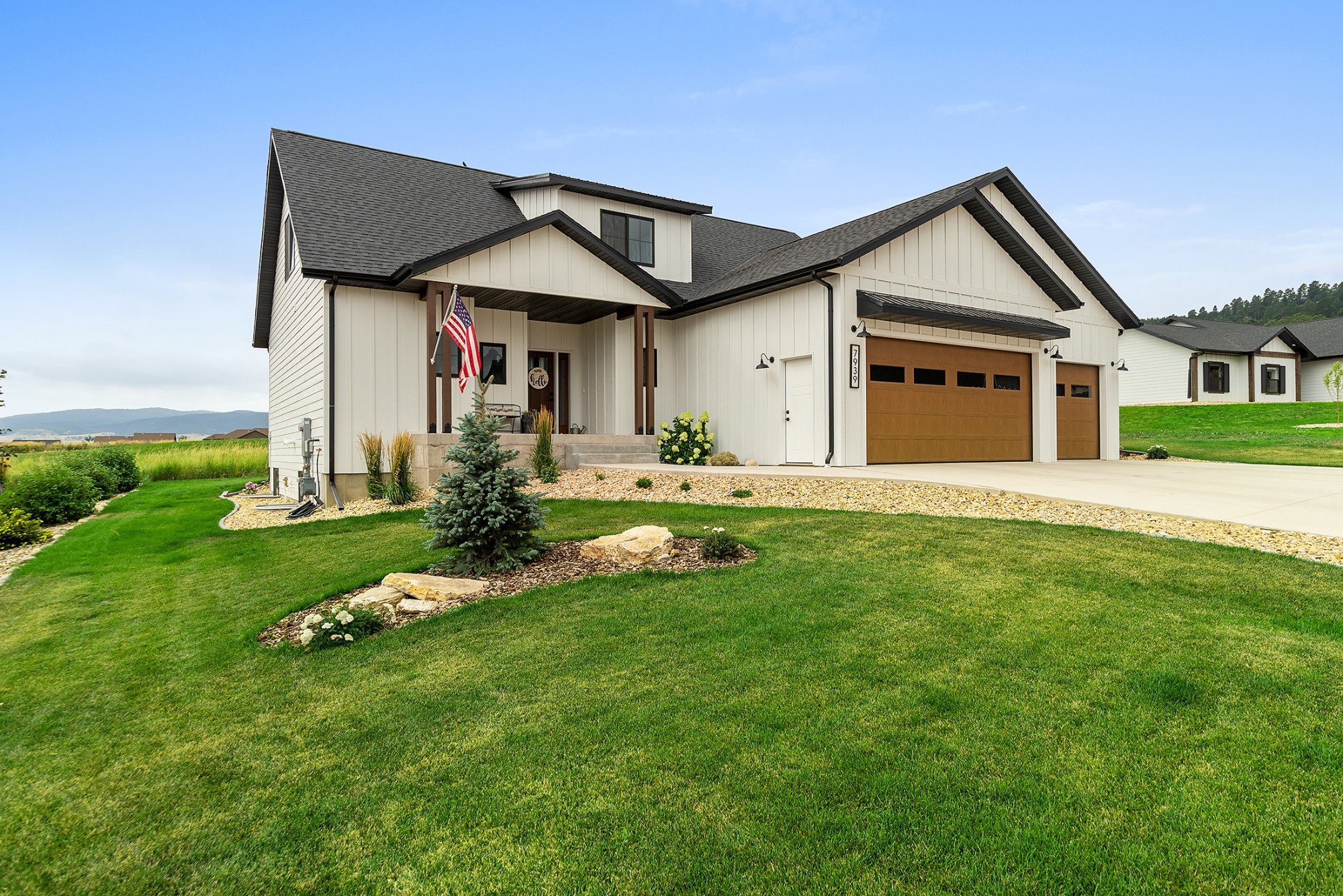 modern suburban family home 1