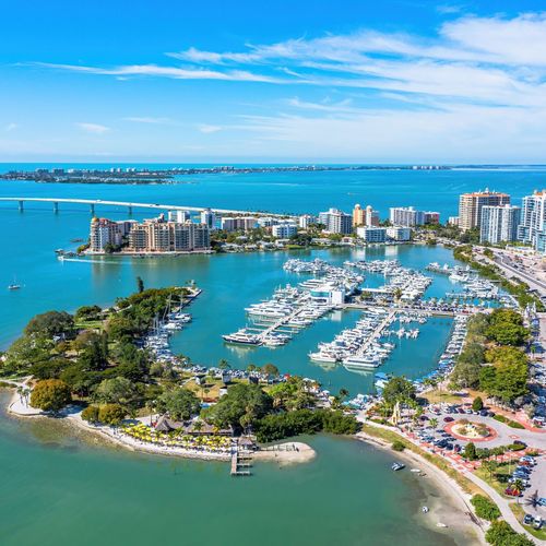 Kathy Callahan Is a Top-Performing Sales Associate of 2022