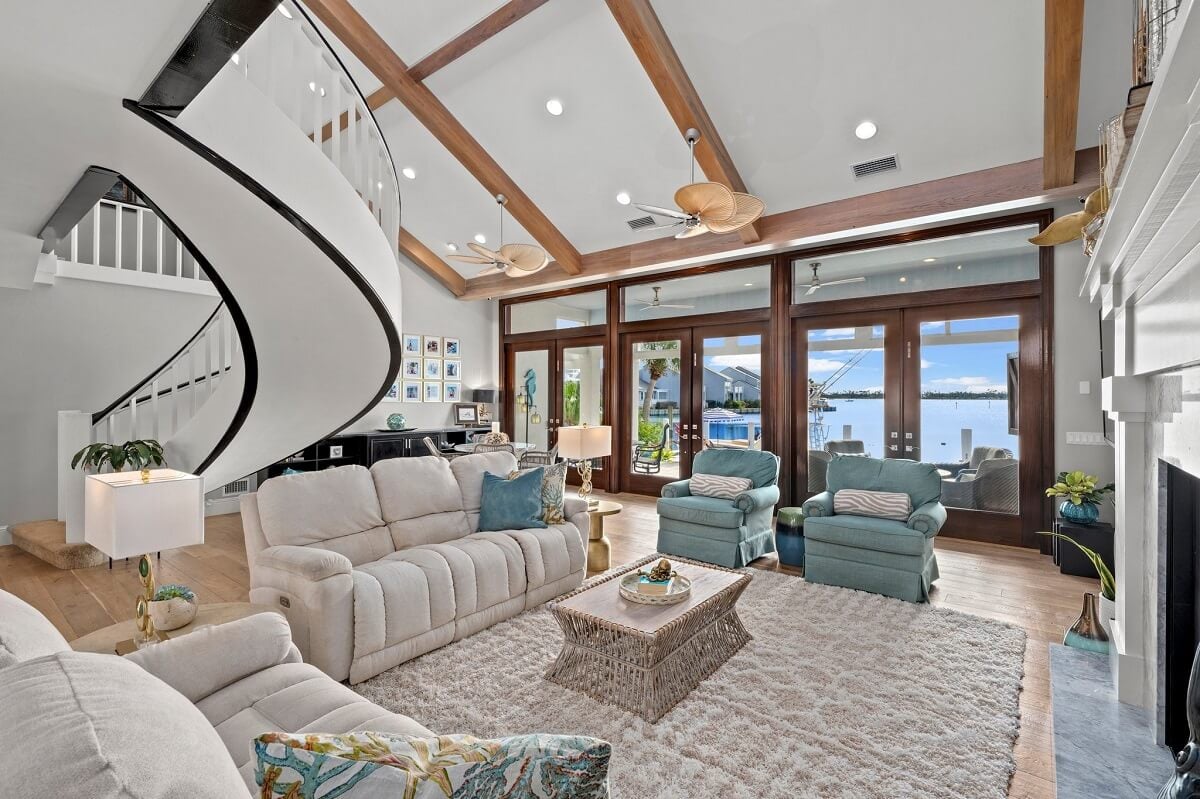 39-web-or-mls-4600 Bay Point Rd048