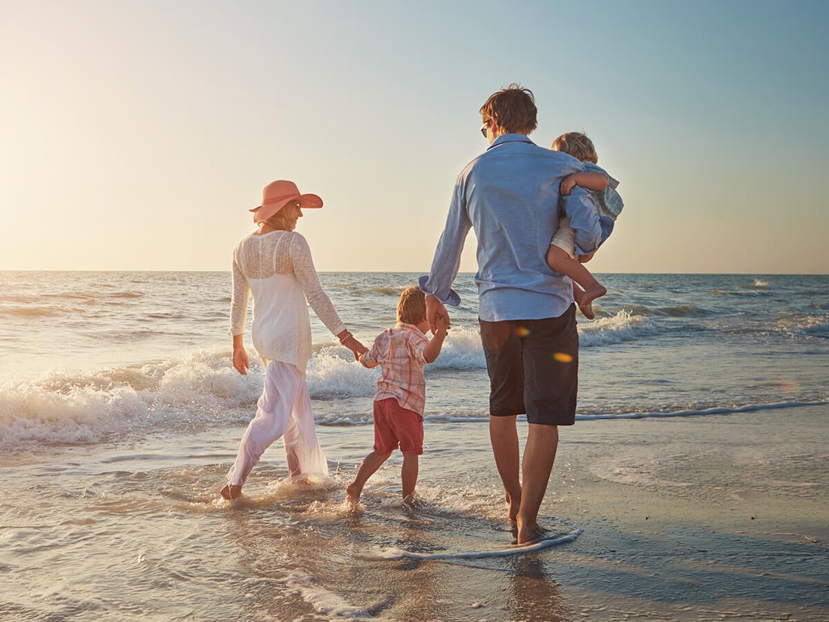 Family-beach-walk