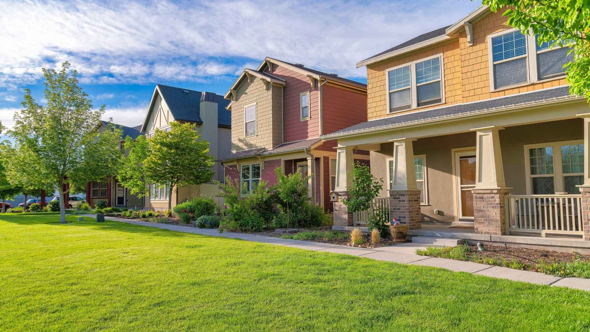 <span class="--invest"></span>