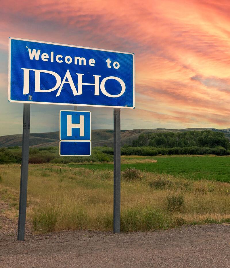 JR-Steele-About-Img 5(1)