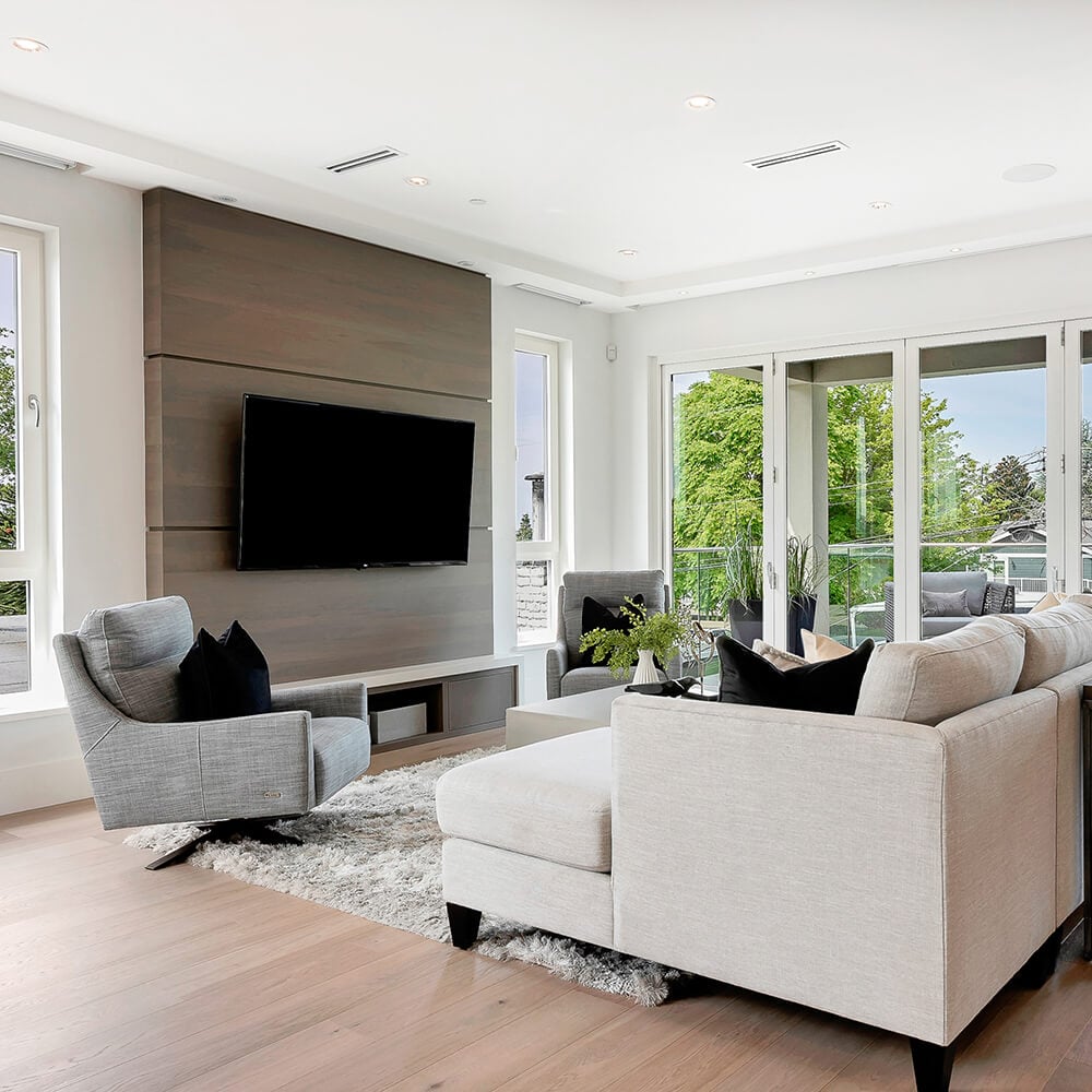 Elegant-house-with-open-concept-and-luxury-furnishings