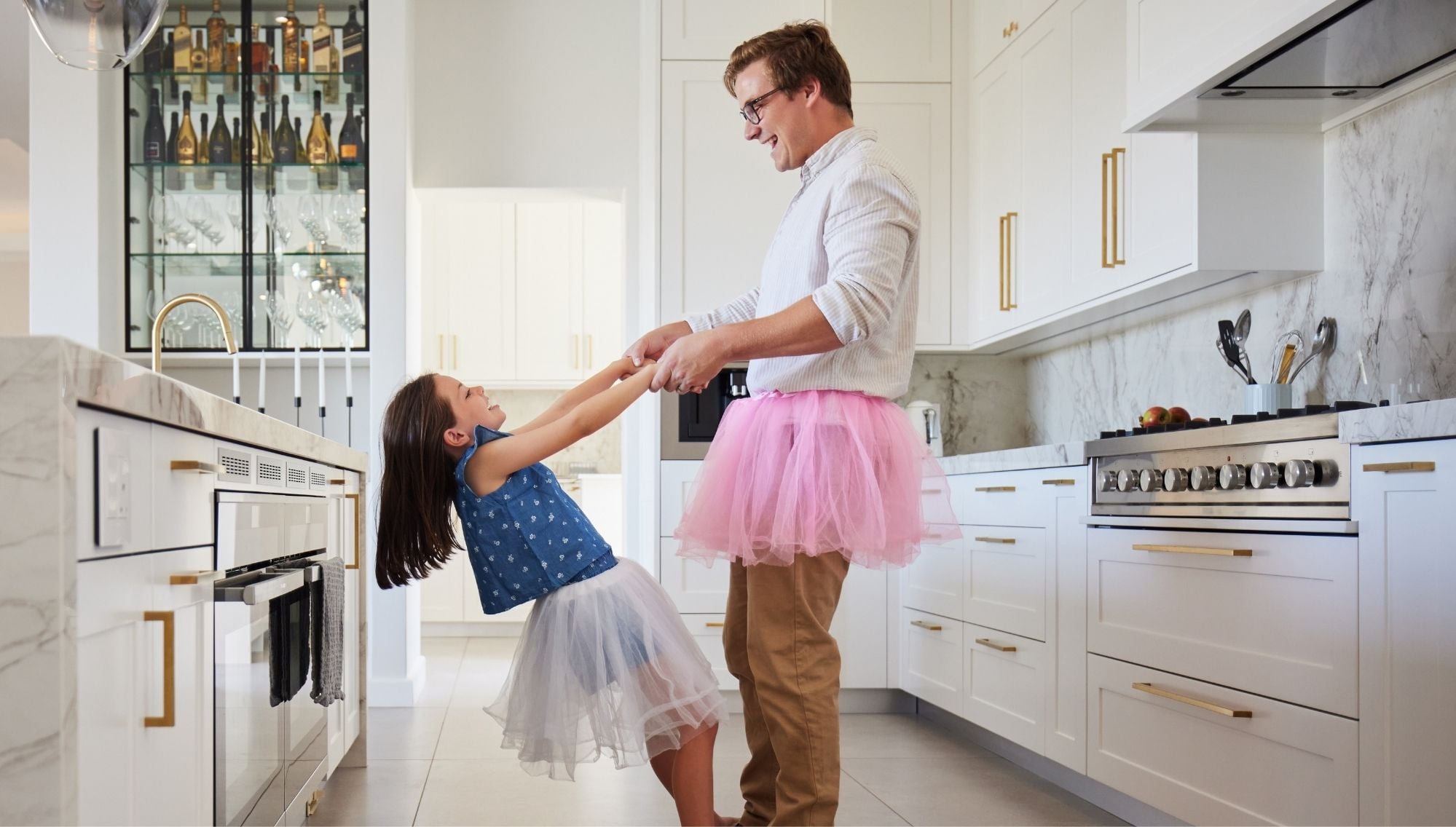 Let’s Find Kitchen That Make You Move (11 x 6.25 in)