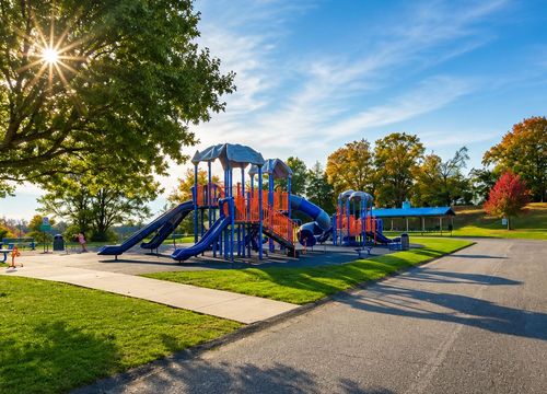 Collier Township hilltop-park