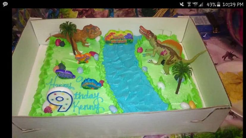 custom birthday cake