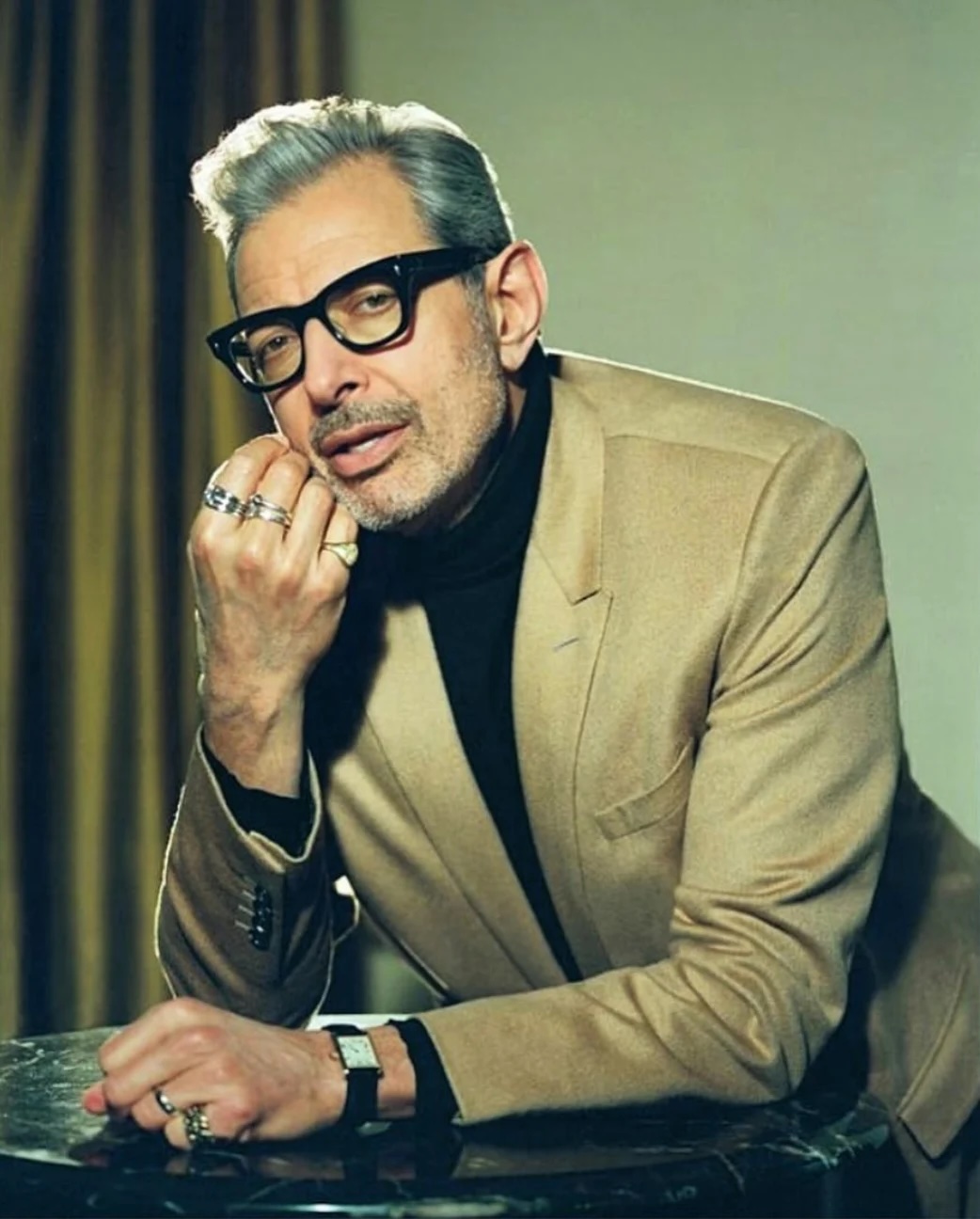 <span class="pre-headline">05</span>Jeff Goldblum went to high school here.