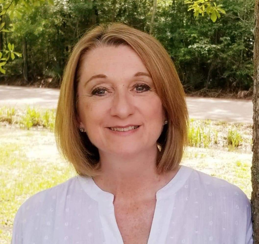 Lisa Davis 985-381-4593 reallisadavis@gmail.com