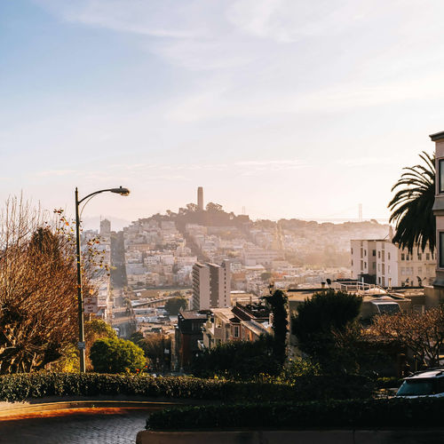 Buying in Russian Hill (2025) — Prices, Timing and How to Win