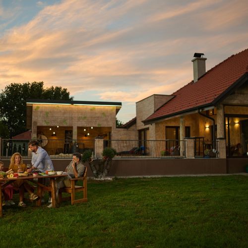 Appraiser Turned Realtor: How 30 Years in Valuation Helps My Buyers Win