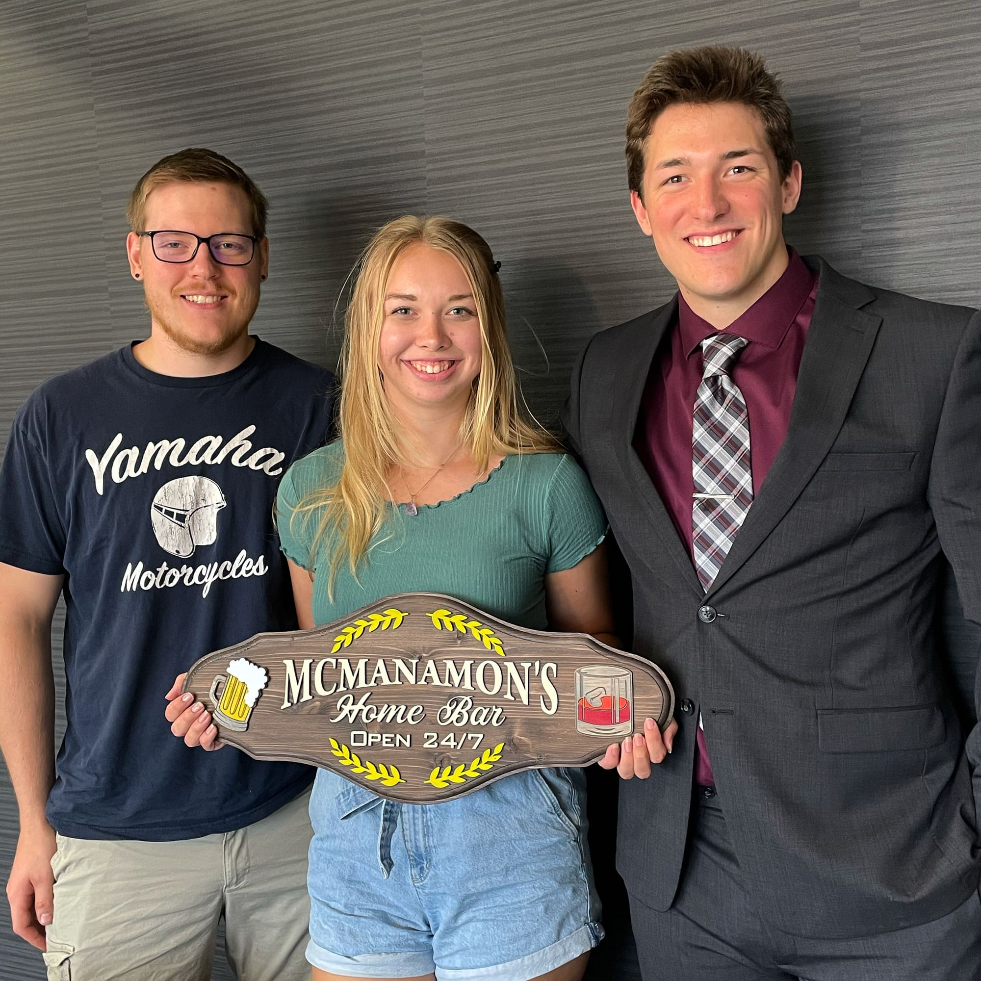 17C8F054-8153-4926-9B7D-655BEA3FB322