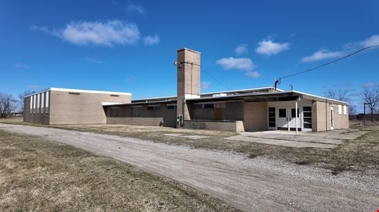 Freedom Township, Michigan school