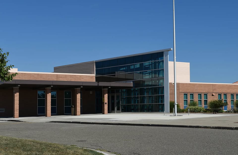 Seneca Township, Michigan school