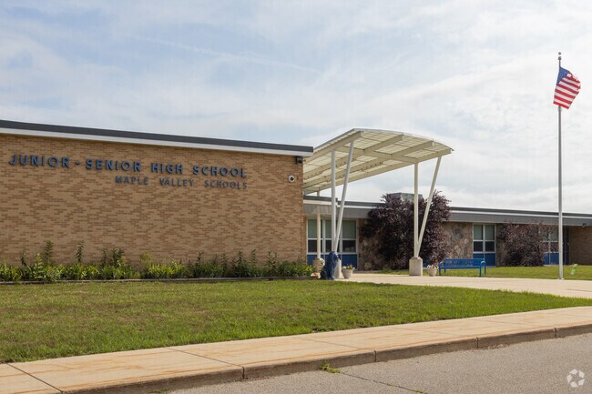 Maple Valley Township, Michiga school