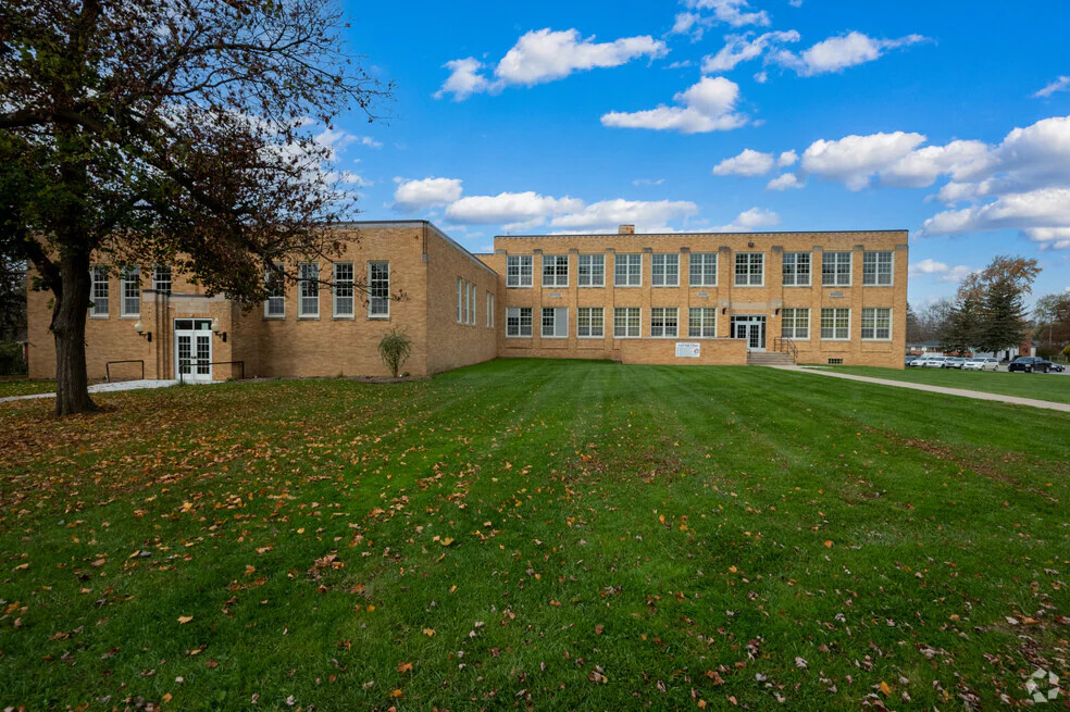 North Branch Township, Michigan school (2)