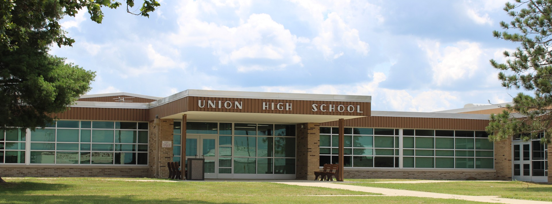 Dowagiac, michigan school