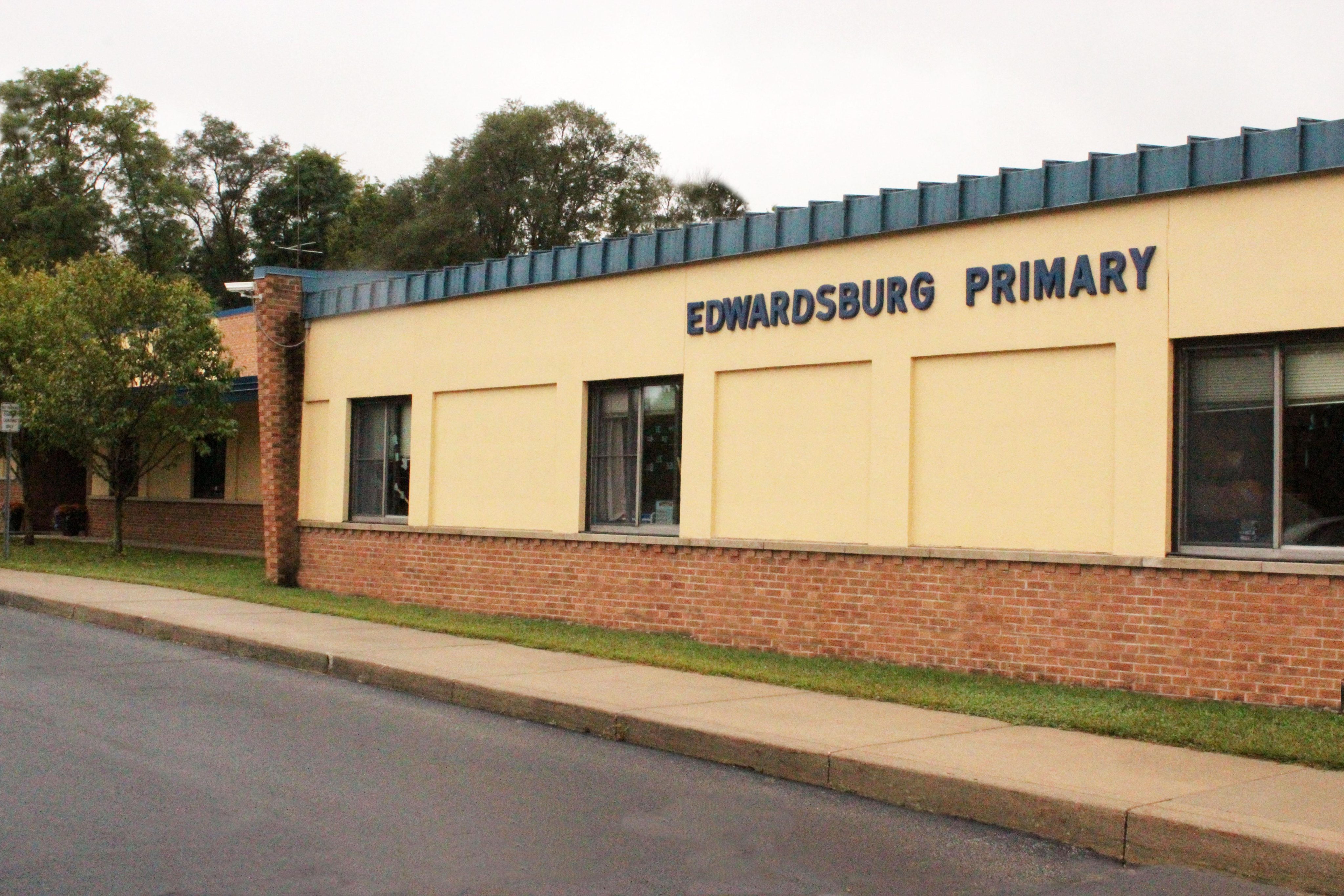 Edwardsburg school