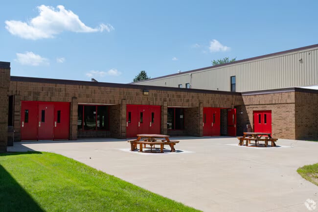 Millington Township, michigan school (1)