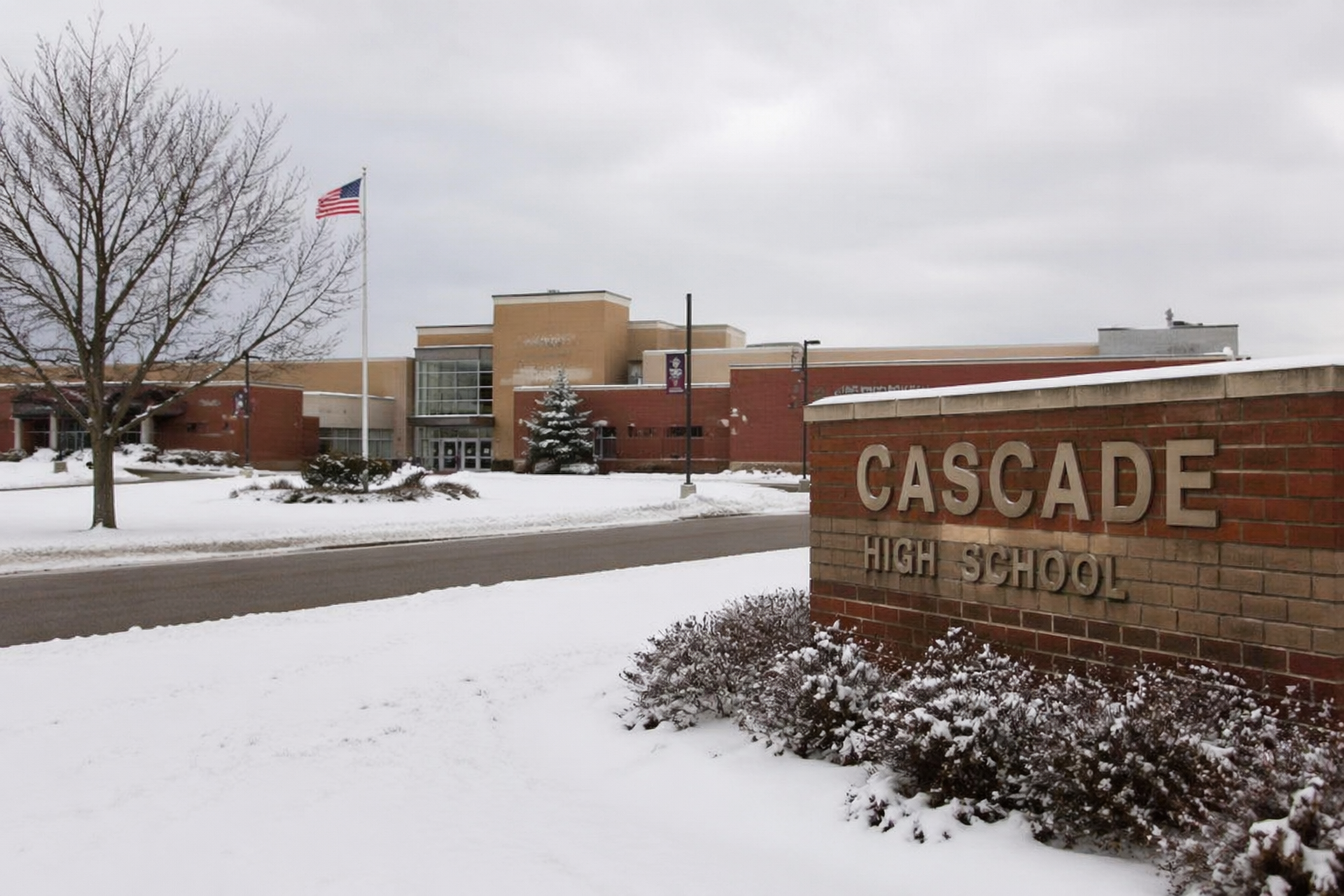 Cascade Township, Michigan school