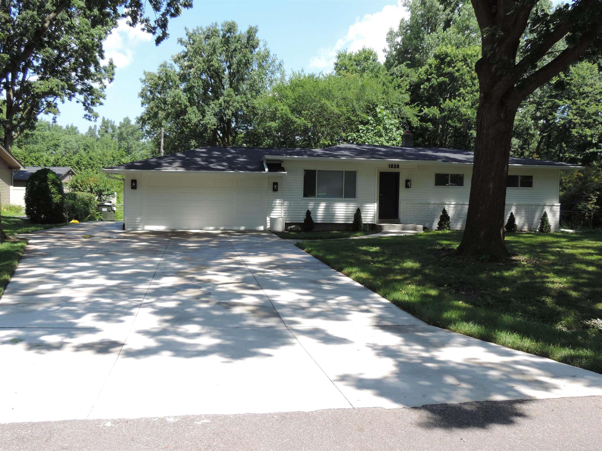 renovated ranch Rochester Hills Michigan