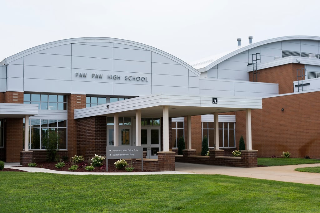 Paw Paw Township, Michigan school