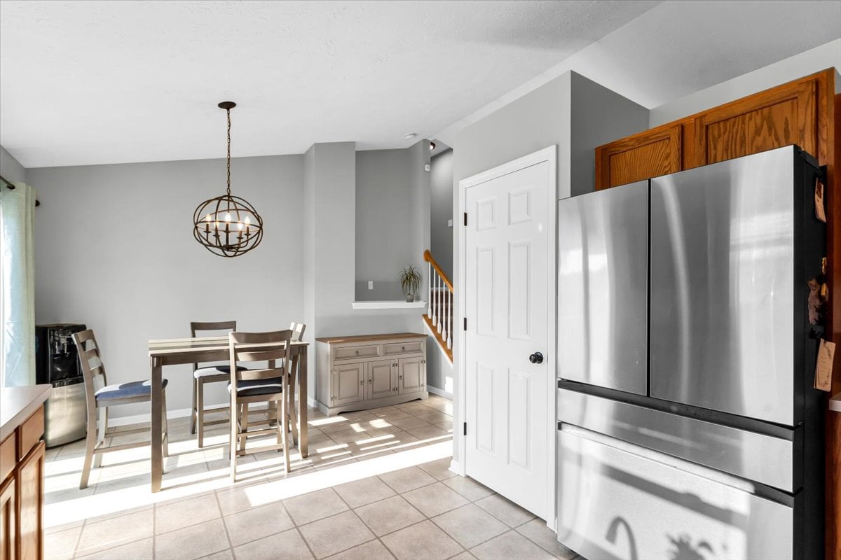 422 coventry lane mason, michigan