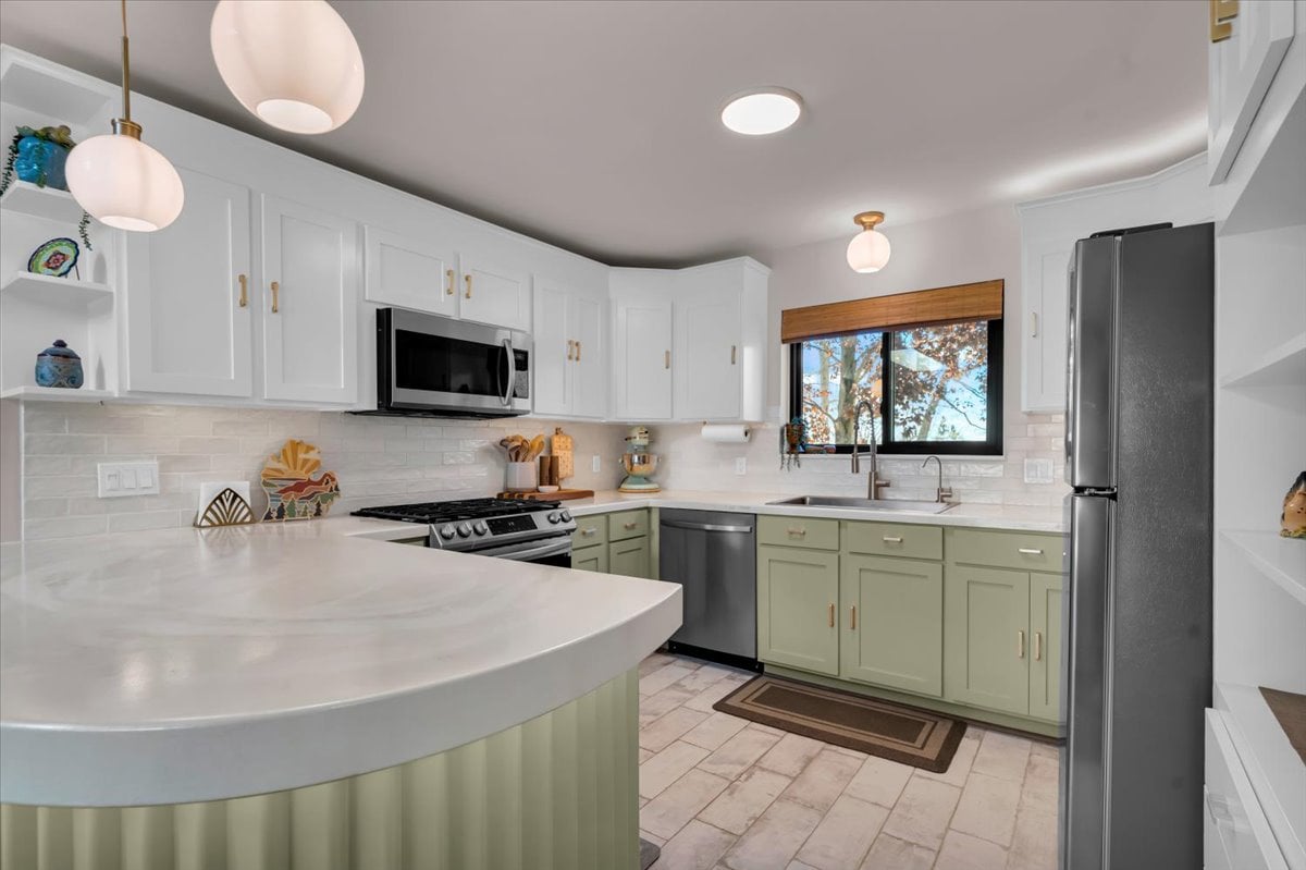 6692 Balmoral Terrace clarkston michigan