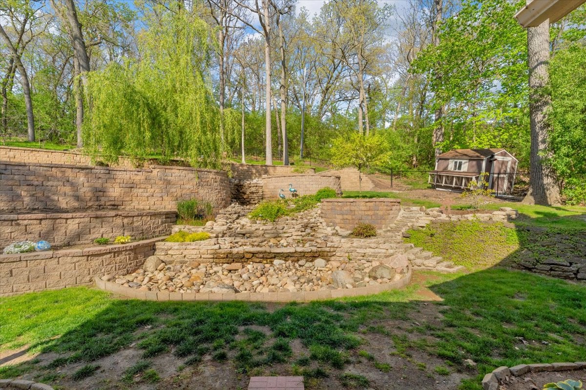 6692 Balmoral Terrace clarkston michigan