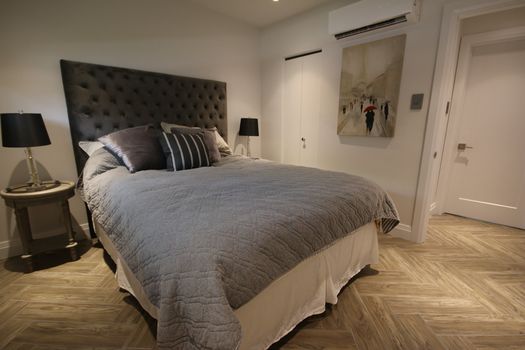 Redford Casa Photo 003