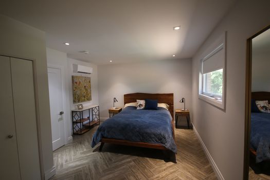 Redford Casa Photo 005