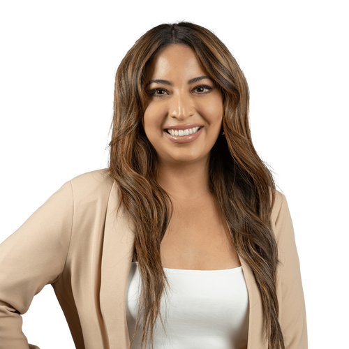 Elizabeth Cardoza (1) (1)
