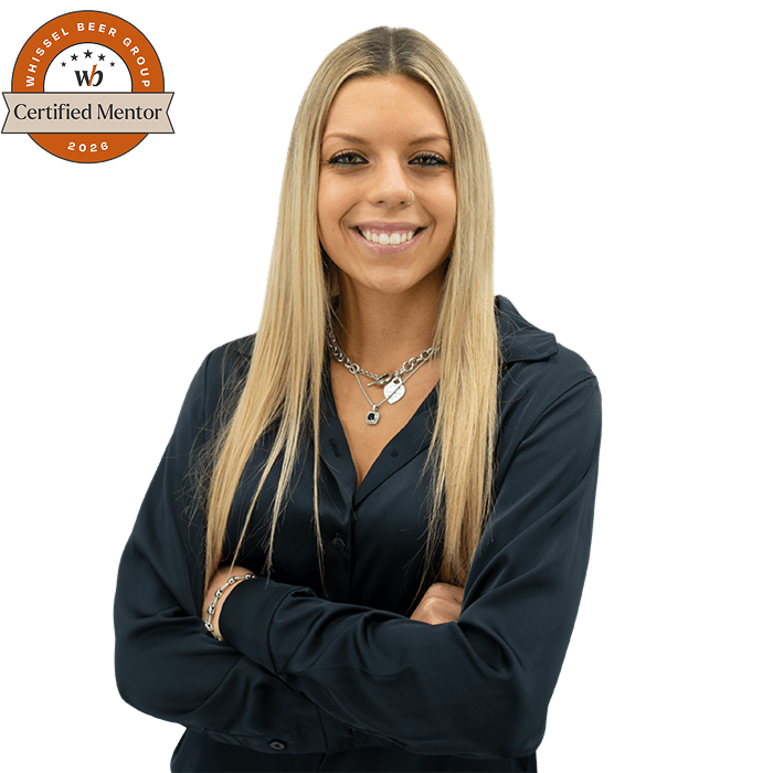 Gia-Salirano (updated headshot 01)
