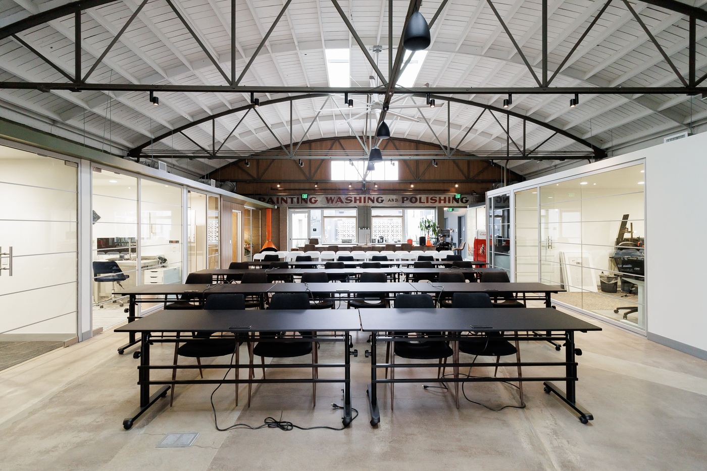 La Mesa office training hall