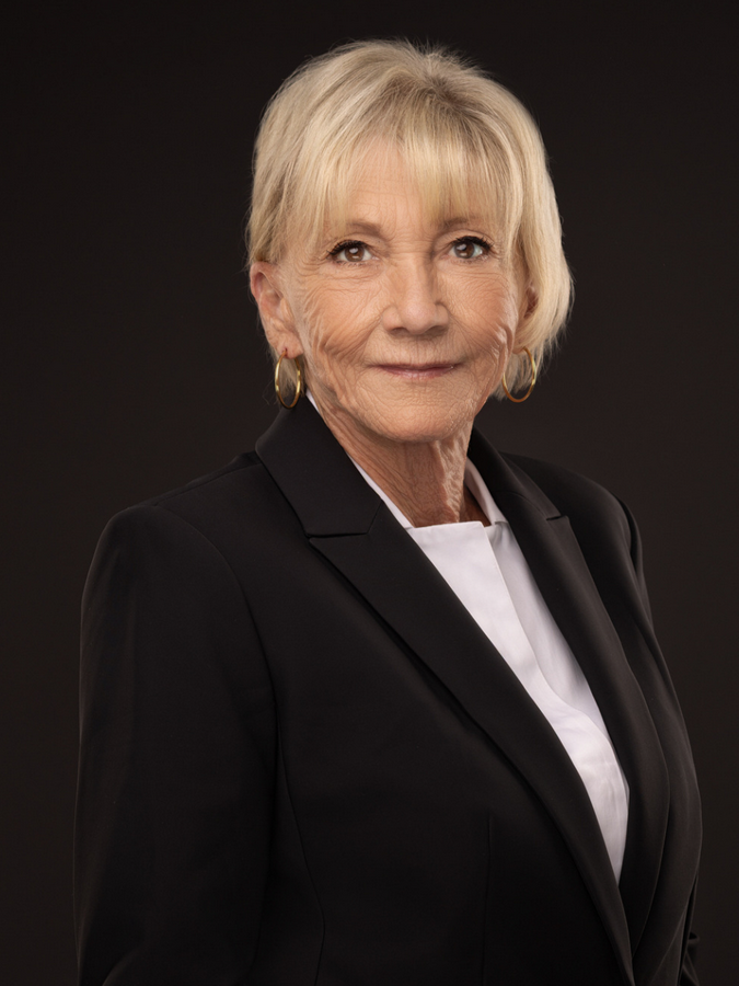 Patsy Carver<span>Associate Broker</span>