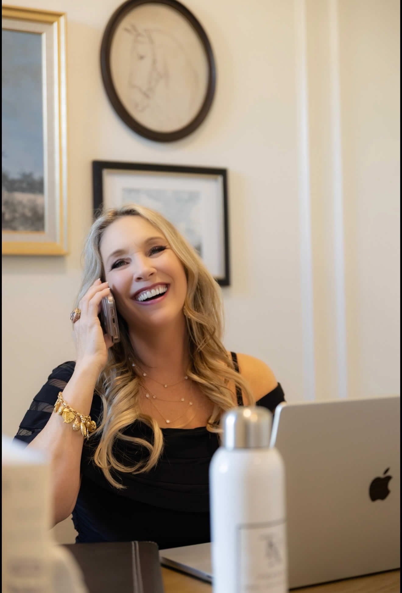 Amy_At desk on phone