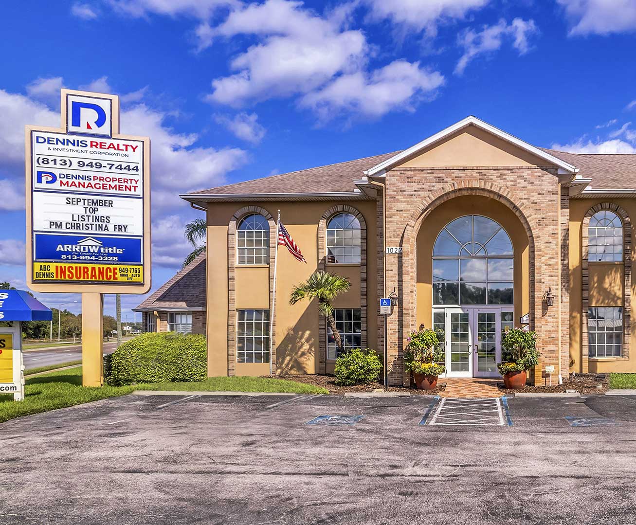 Dennis-Realty-Office-Photo-3