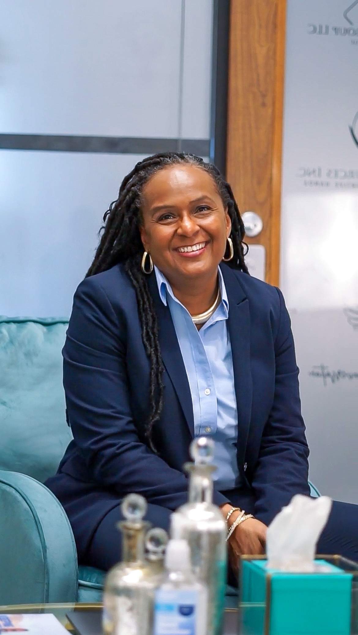 Kim Richard -front lobby (1)