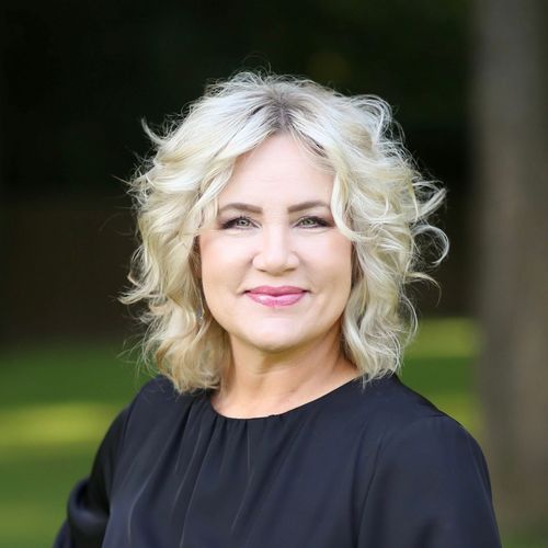 Ronda Melton Headshot