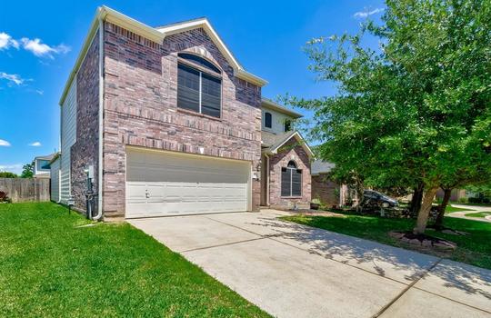 8714 Rollick Drive, Tomball TX 77375