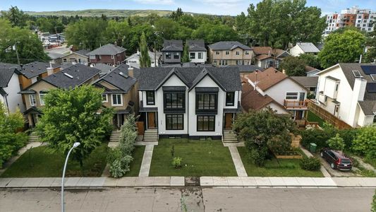 1526 & 1528 18 Avenue 1