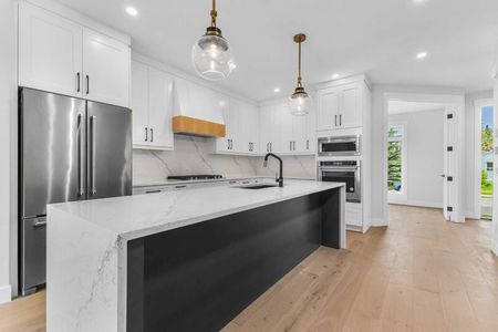 1526 & 1528 18 Avenue 3