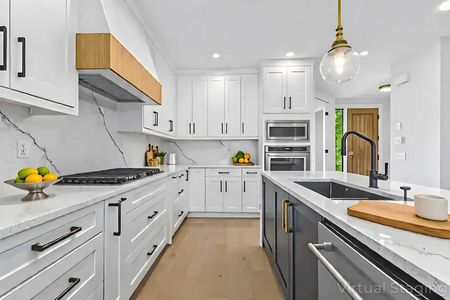 1526 & 1528 18 Avenue 4