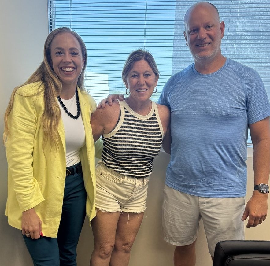 171B4780-604D-40A0-B90D-9C38F6FD0018_1_105_c