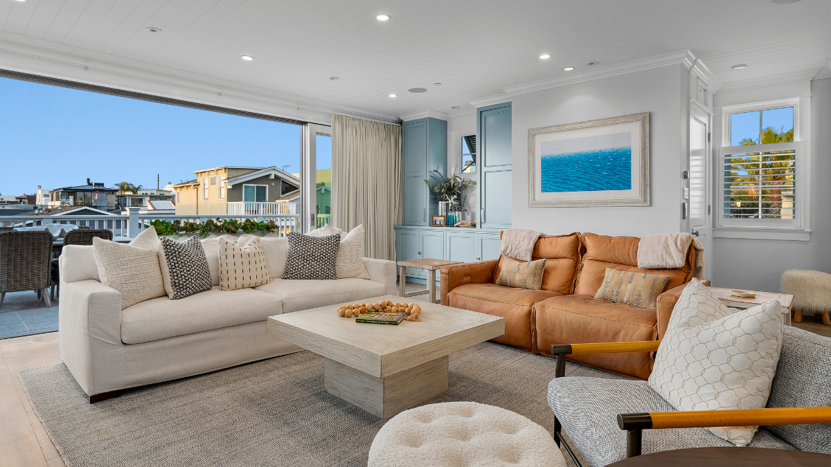 Indoor-Outdoor Second Home Living