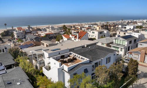 Is a Beach Home in the South Bay &hellip;